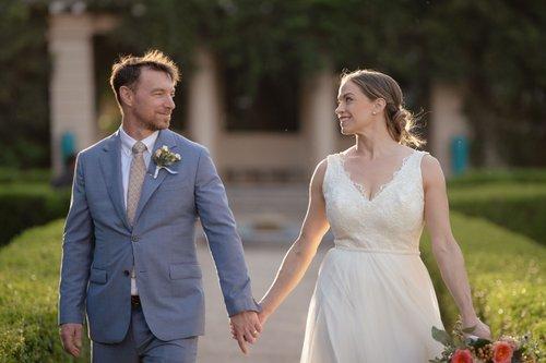 mobile - carousel-hero-element image-9