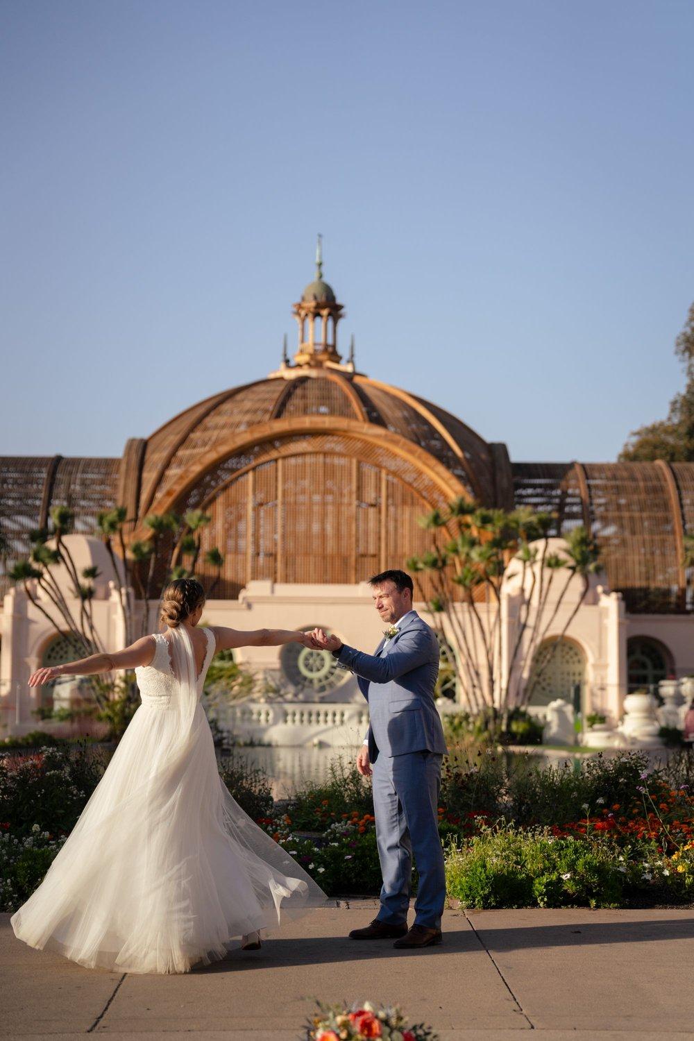 carousel-hero-element image-7