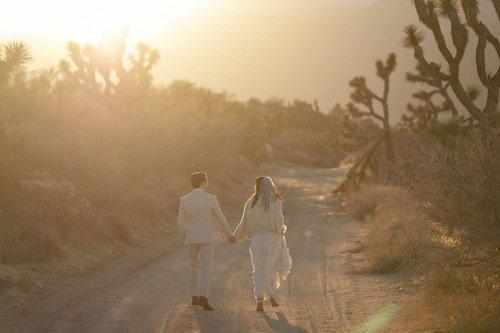 mobile - carousel-hero-element image-3